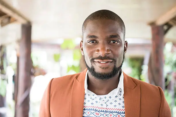 Tunde Owonifari